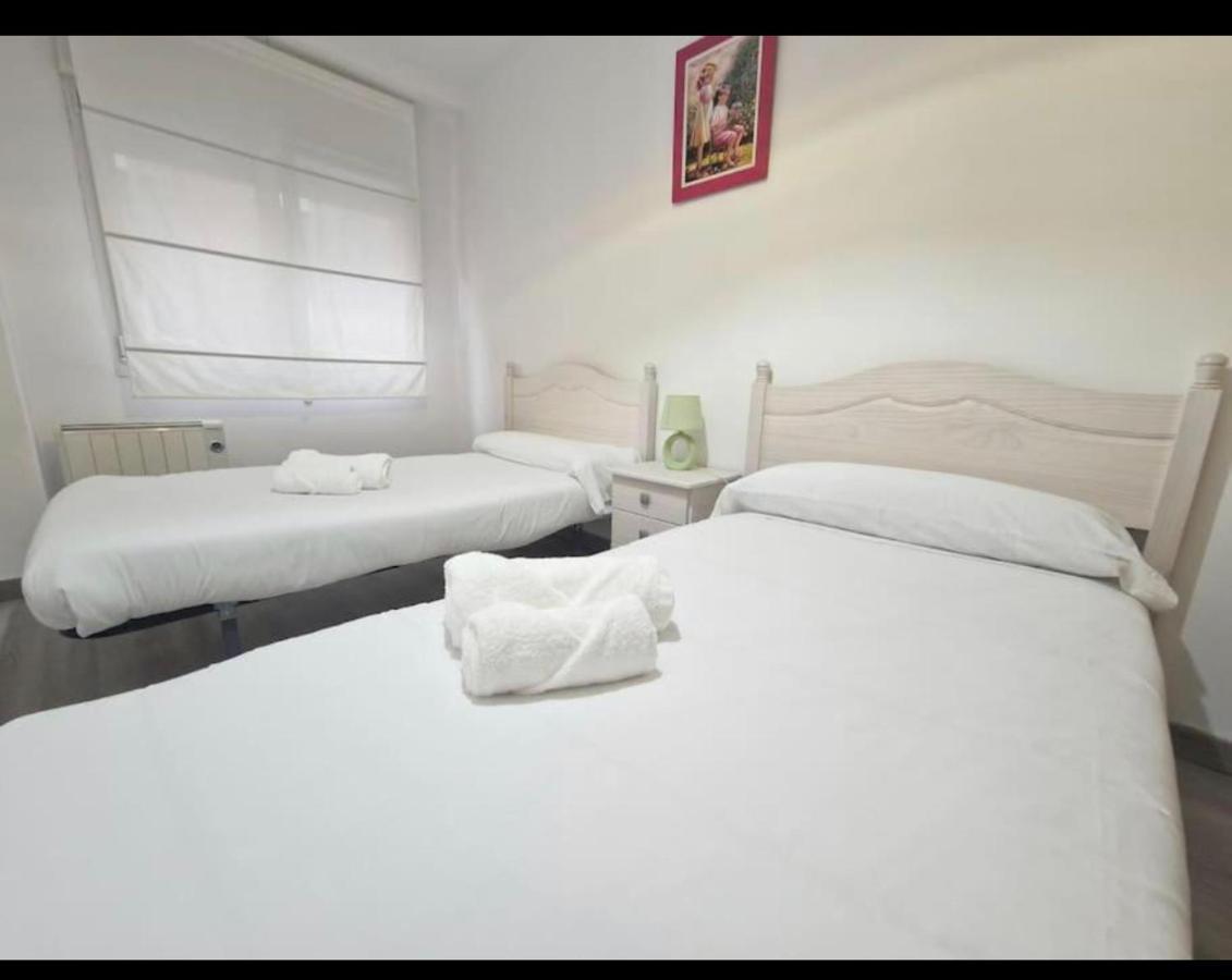 Apartamento Con Terraza Y Parking Gijón Quarto foto